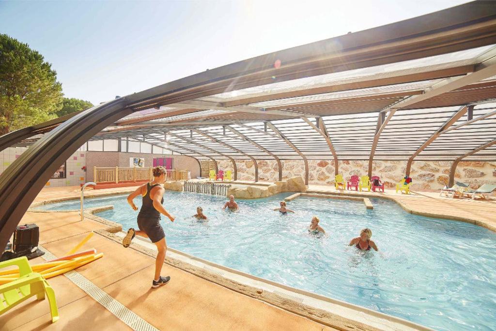 Camping Laroque Des Alberes Room photo