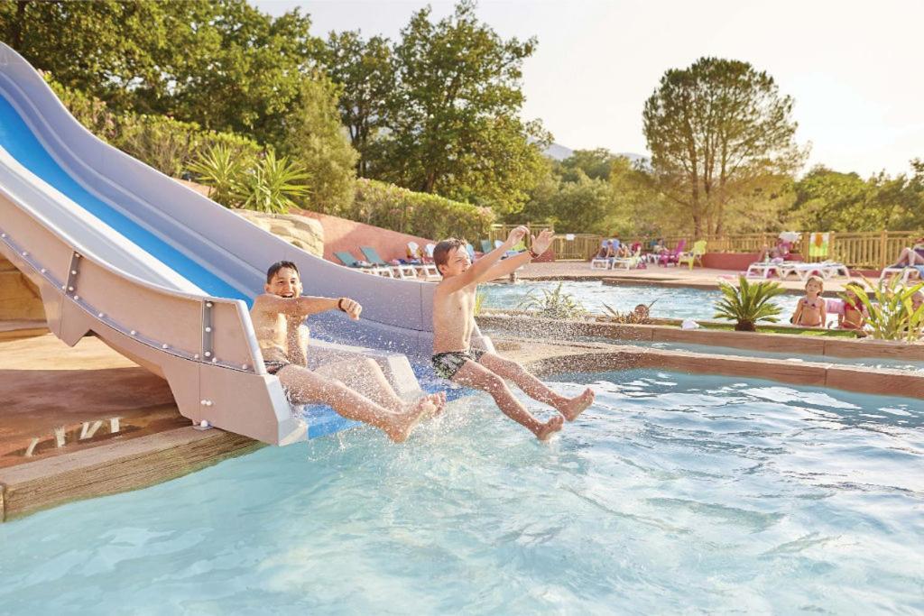 Camping Laroque Des Alberes Room photo